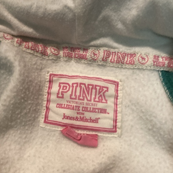 Used MSU Spartans Green & White. Women’s Size Small. Victoria Secret PINK. - Picture 4 of 6
